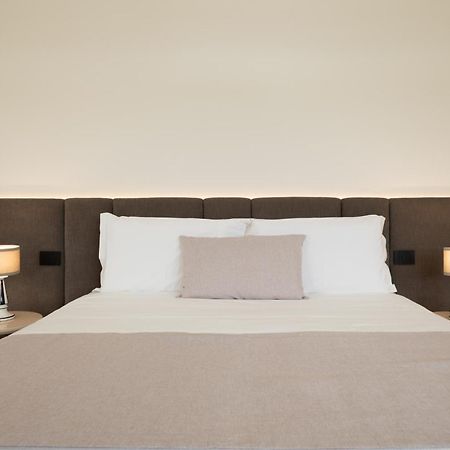 Essenza Relais Contemporaneo Bed and Breakfast Cisternino Eksteriør billede