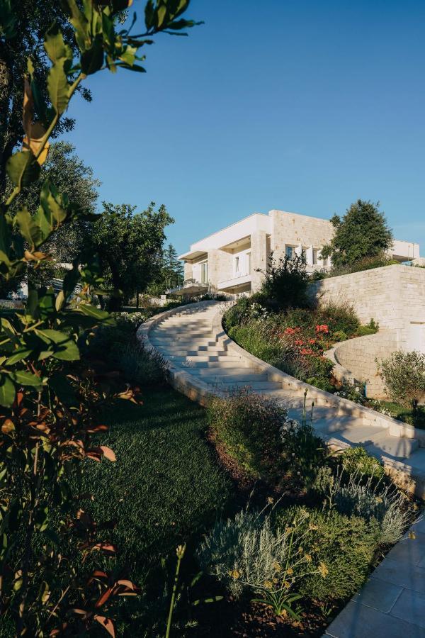 Essenza Relais Contemporaneo Bed and Breakfast Cisternino Eksteriør billede