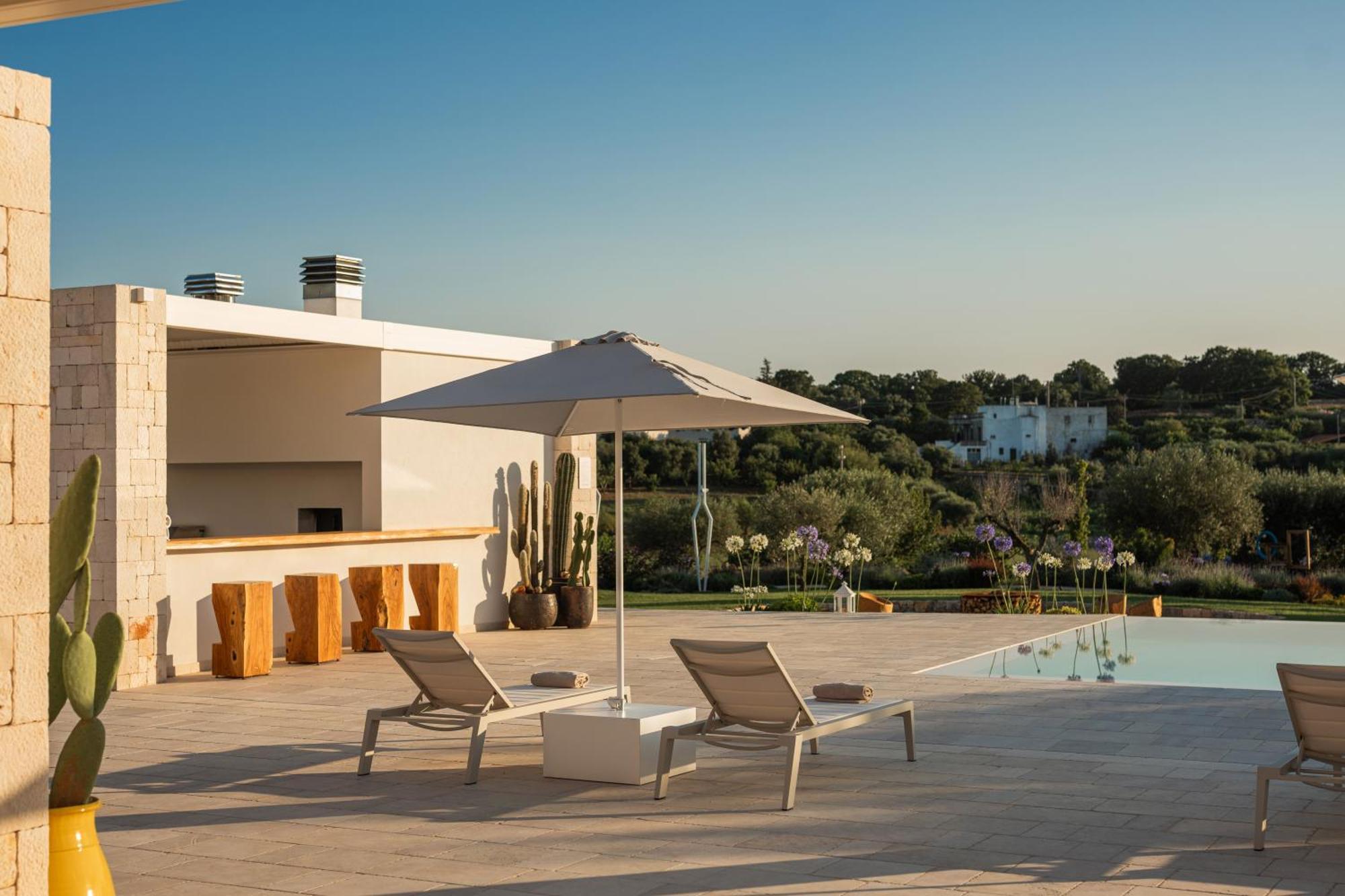 Essenza Relais Contemporaneo Bed and Breakfast Cisternino Eksteriør billede