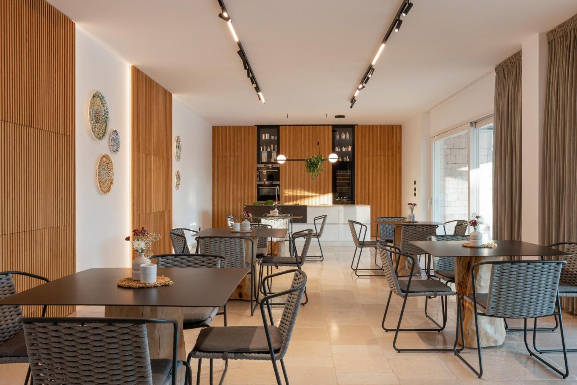 Essenza Relais Contemporaneo Bed and Breakfast Cisternino Eksteriør billede