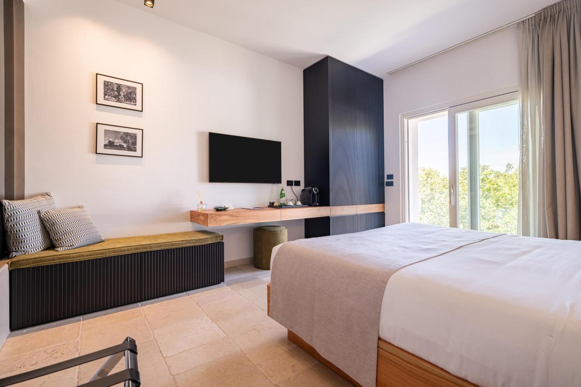 Essenza Relais Contemporaneo Bed and Breakfast Cisternino Eksteriør billede