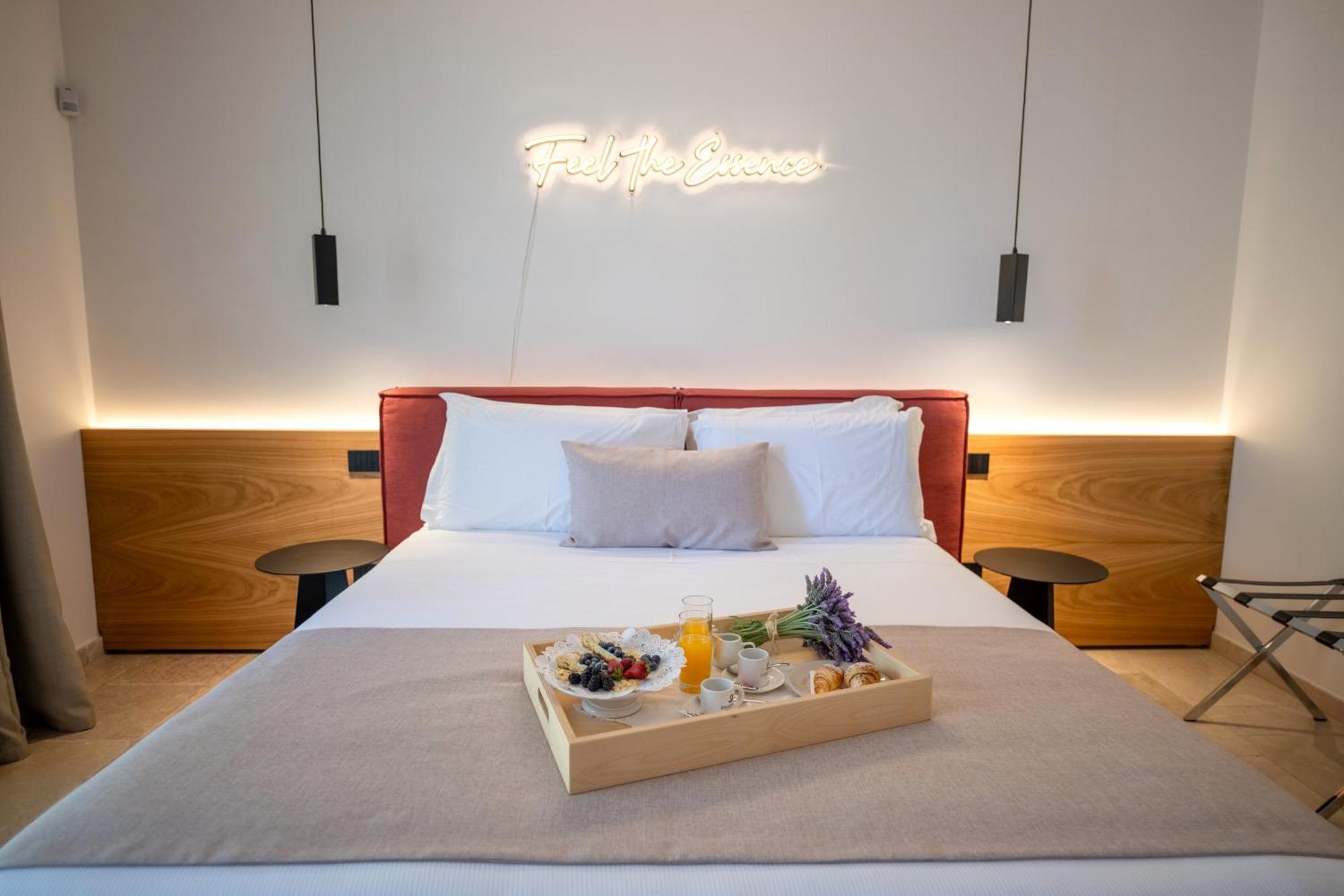 Essenza Relais Contemporaneo Bed and Breakfast Cisternino Eksteriør billede